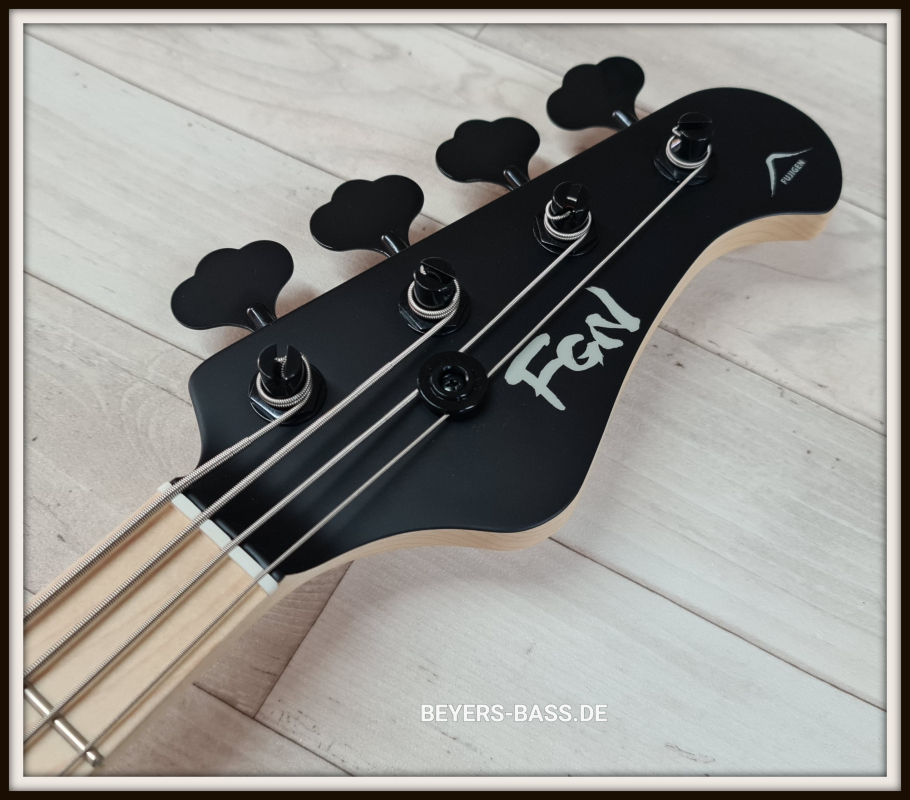 FGN J-Standard Mighty Jazz 4 Dark Evolution, Open Pore Black